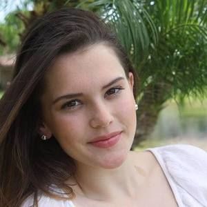 Meet your Posher, Jacqueline